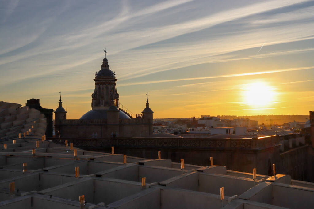 Vue de Las Setas à Séville, sur le coucher de soleil