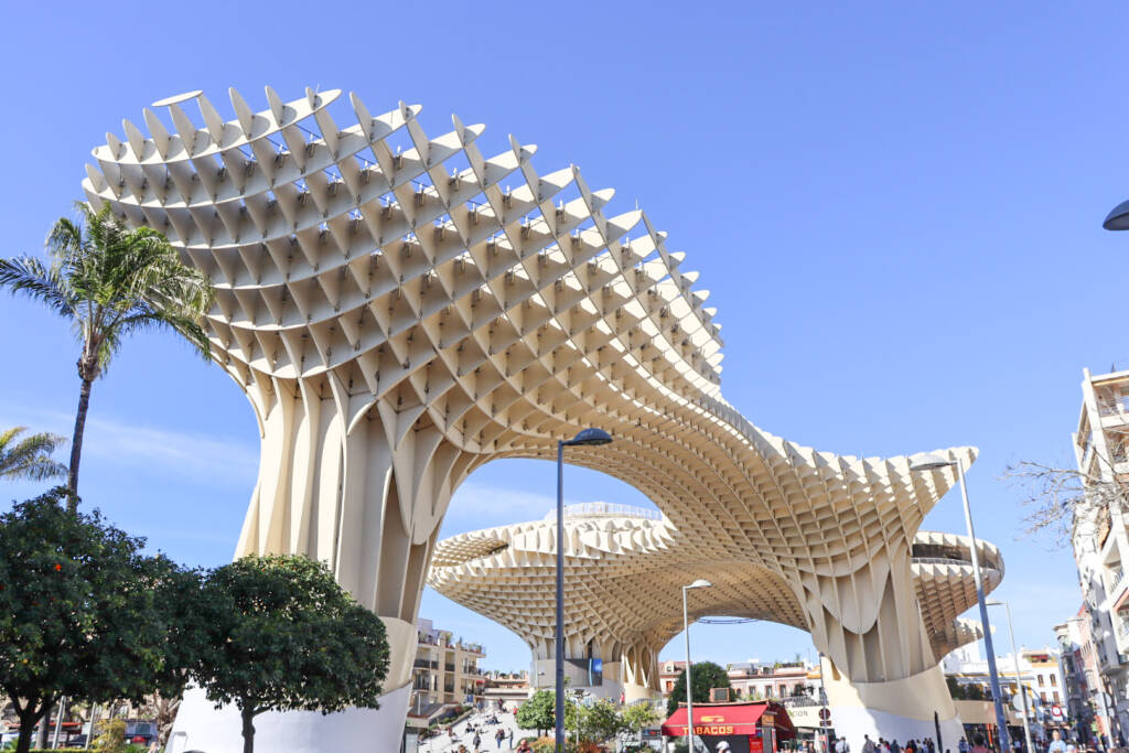 Photo de la structure Las Setas, appelé aussi Metrol Parasol, à Séville.