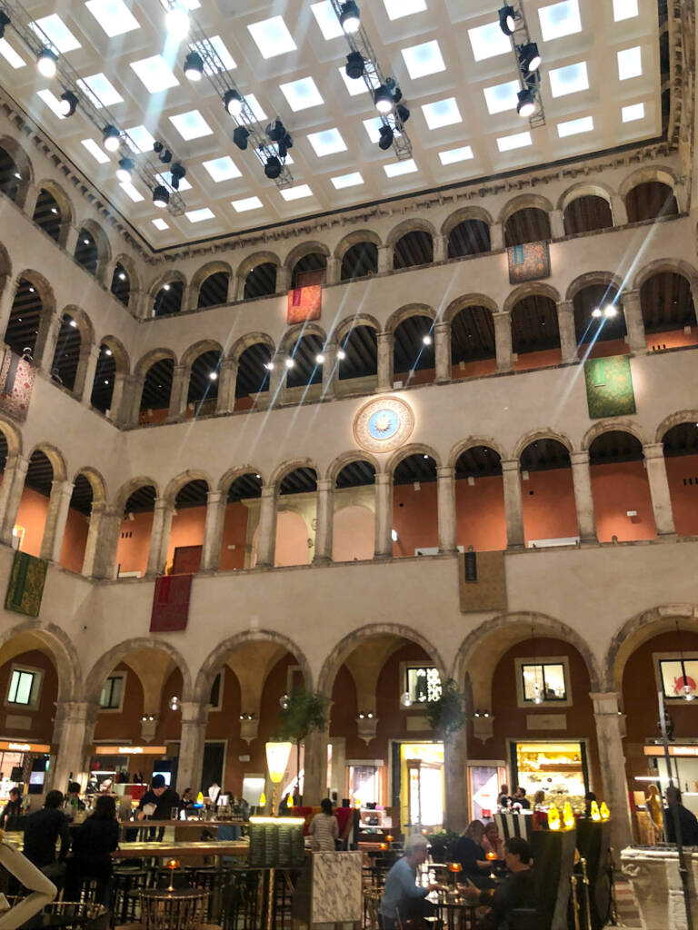 Fondaco Dei Tedeschi à Venise