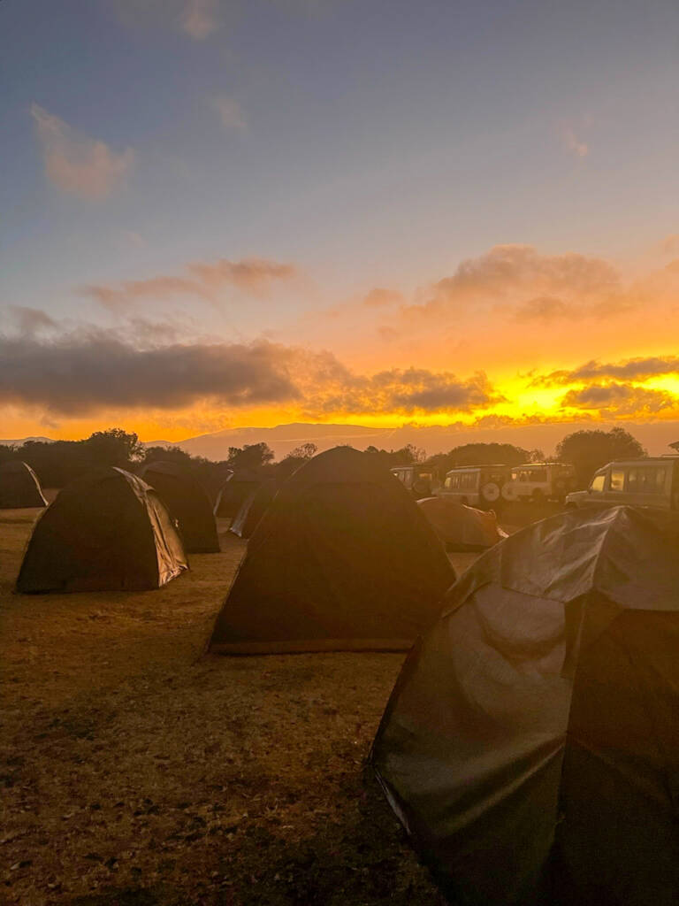Coucher de soleil en Tanzanie, au Simnba Campsites