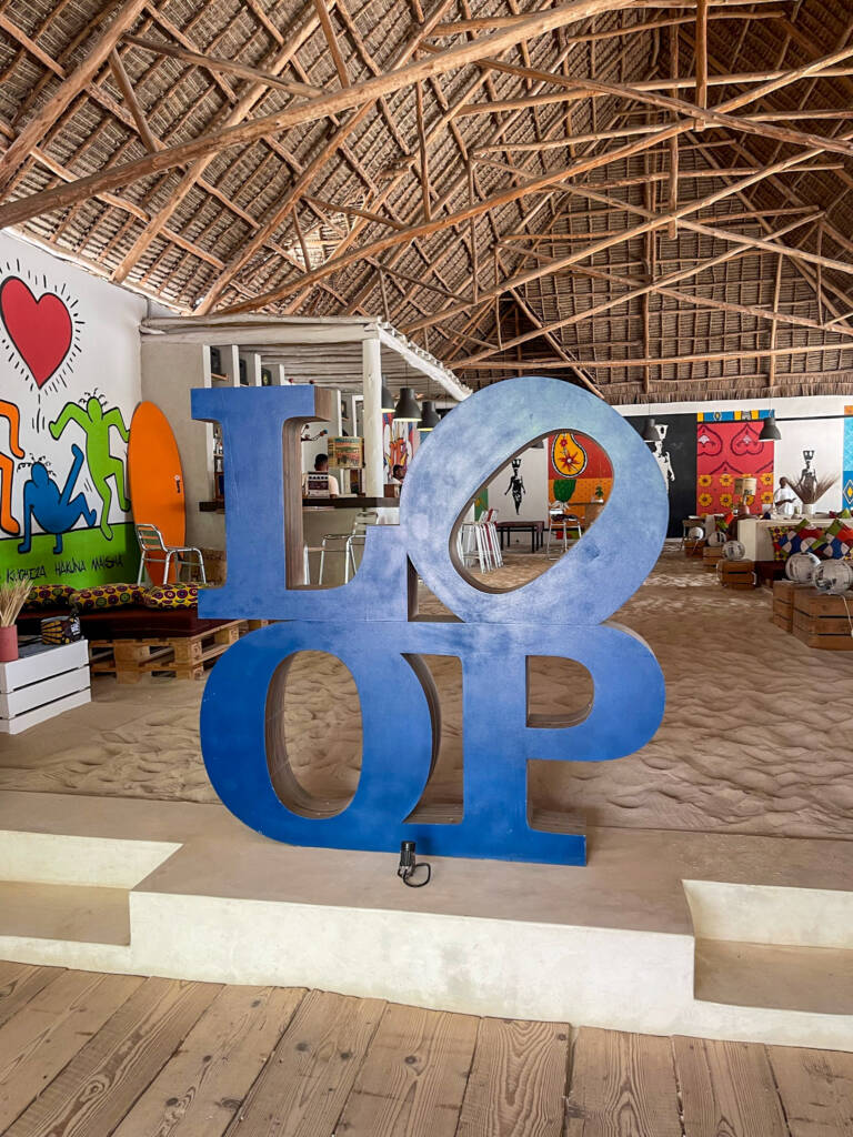 Décorations dans l'hôtel The Loop à Jambiani sur l'île de Zanzibar