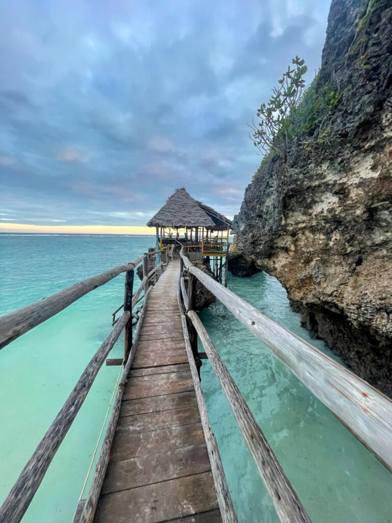 Restaurant Usumba Rock sur Pilotis à Zanzibar