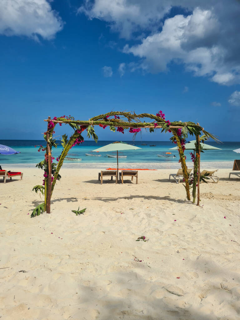 plage décorés sur l'île de Zanzibar