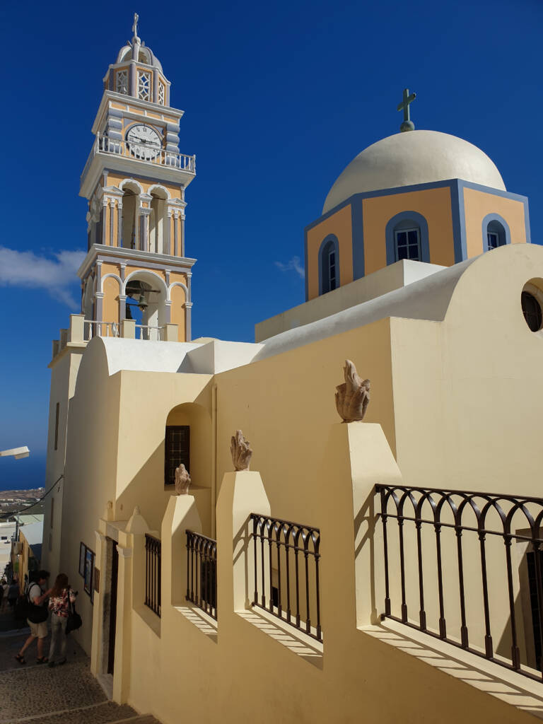Eglise catholique de Saint-Jean-Baptiste à Fira, Santorin