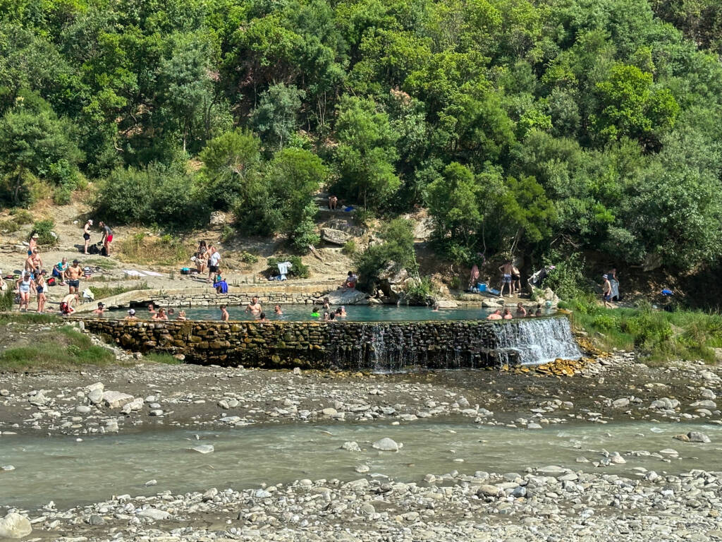 Sources thermales de Benja en Albanie