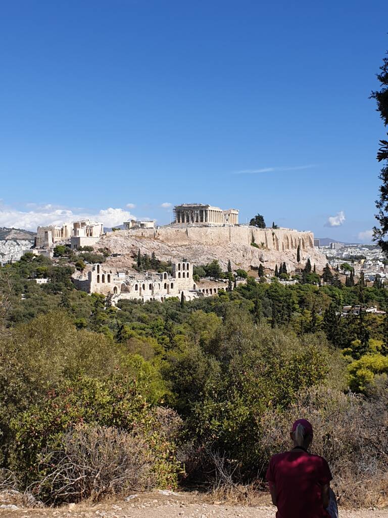 Vue sur Acropole depuis la colline de Filopappou